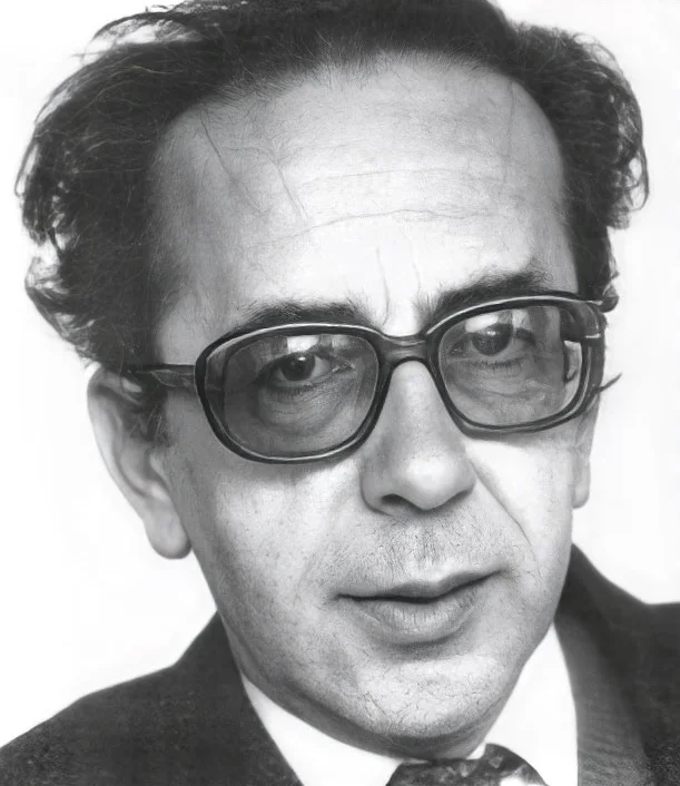 Ismail Kadaré — Imagen principal