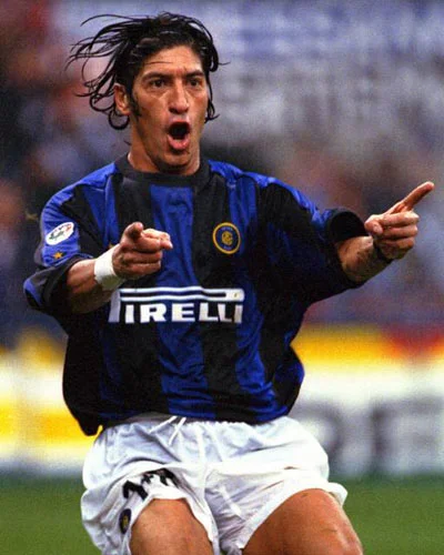 Iván Zamorano — Imagen alternativa
