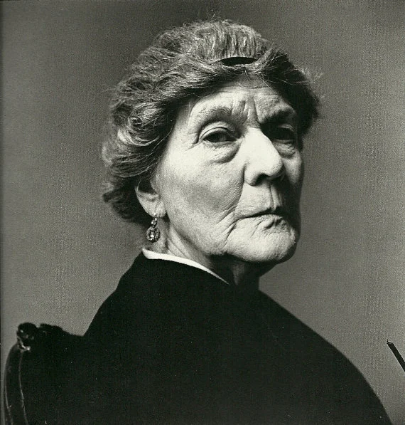 Ivy Compton-Burnett — Imagen alternativa