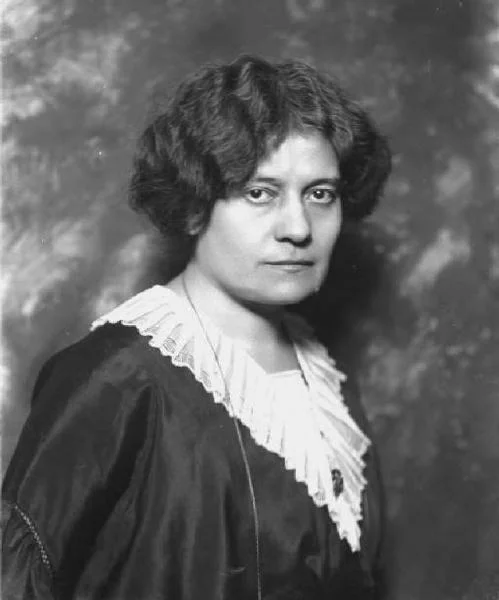 Ada Negri — Imagen principal