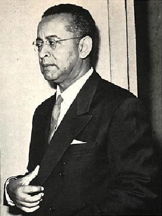 Adalberto Ortiz — Imagen principal
