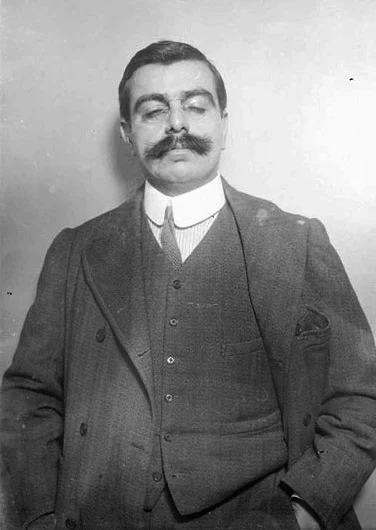Aga Khan III — Imagen principal
