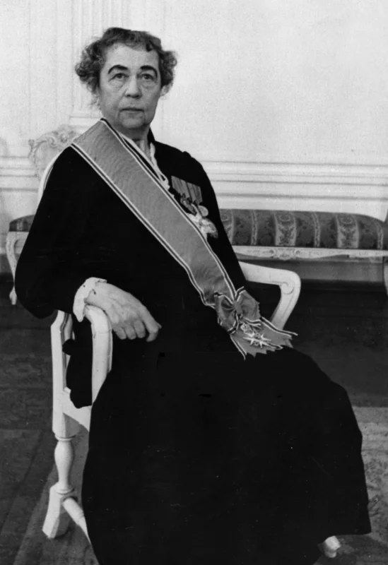 Aleksandra Kolontái — Imagen principal
