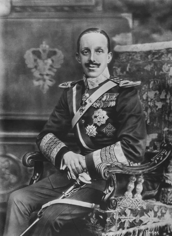 Alfonso XIII de España — Imagen principal