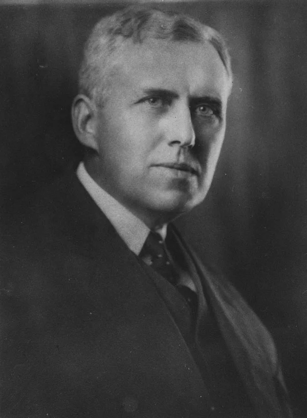 Allyn Abbott Young — Imagen principal