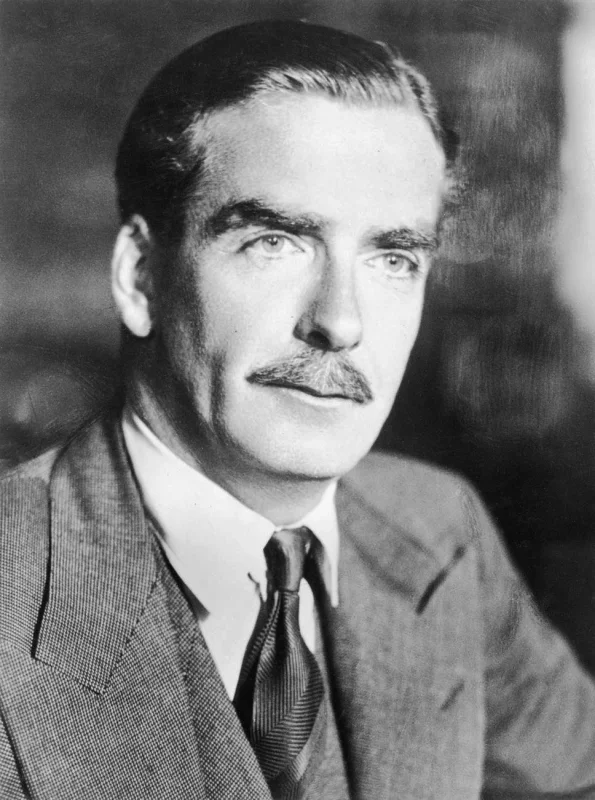 Anthony Eden — Imagen principal