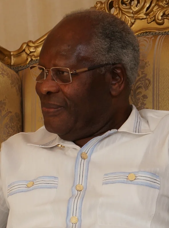 Bakili Muluzi — Imagen principal