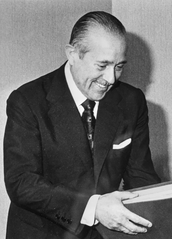 Carlos Arias Navarro — Imagen principal
