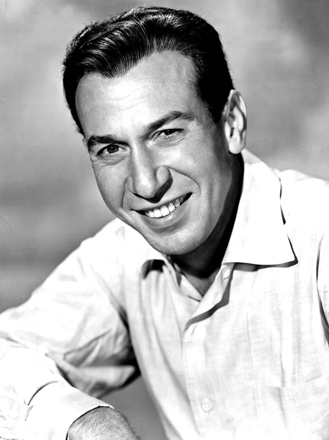 José Ferrer — Imagen principal