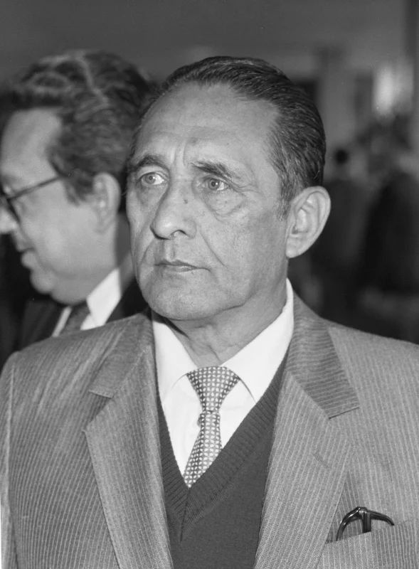 José Napoleón Duarte — Imagen principal