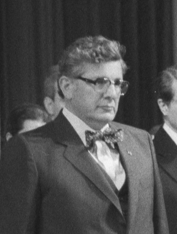 Julio César Turbay — Imagen principal