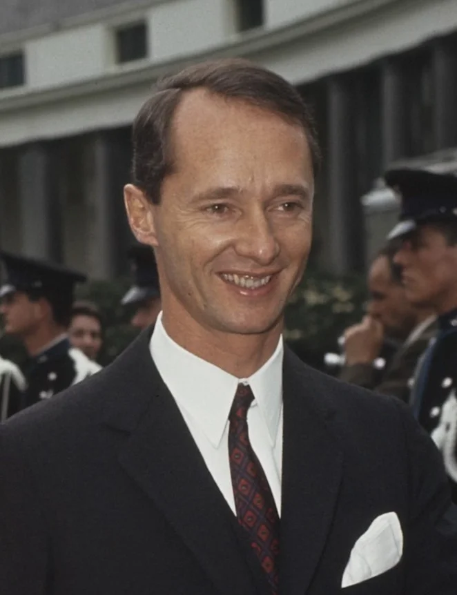 Carlos Hugo de Borbón-Parma — Imagen principal