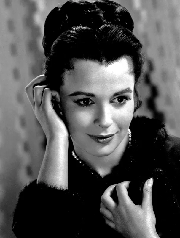 Claire Bloom — Imagen principal