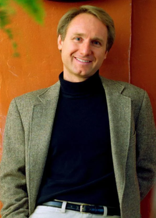 Dan Brown — Imagen principal