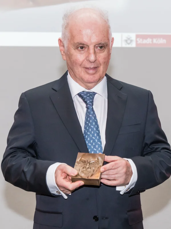 Daniel Barenboim — Imagen principal