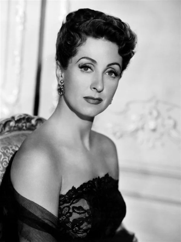 Danielle Darrieux — Imagen principal