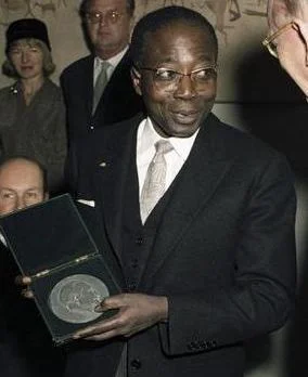 Léopold Sédar Senghor — Imagen principal