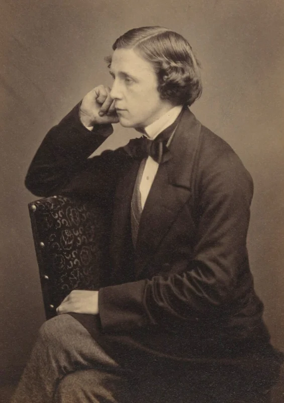 Lewis Carroll — Imagen principal