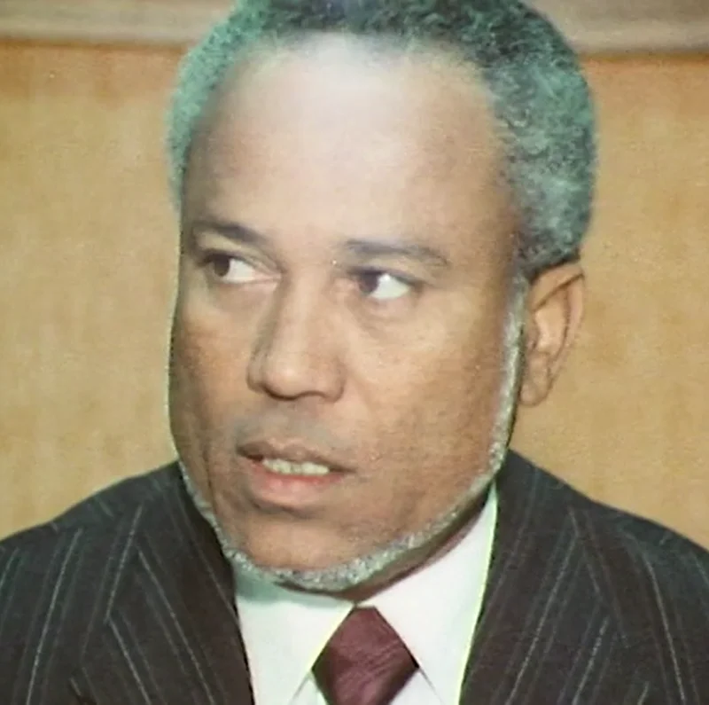 Luís Cabral — Imagen principal