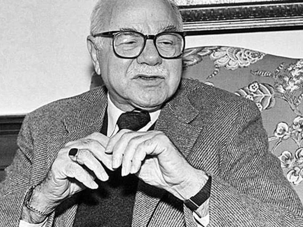Daniel Bell — Imagen principal