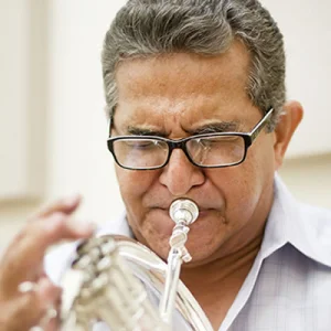 Luis "Perico" Ortiz — Imagen principal