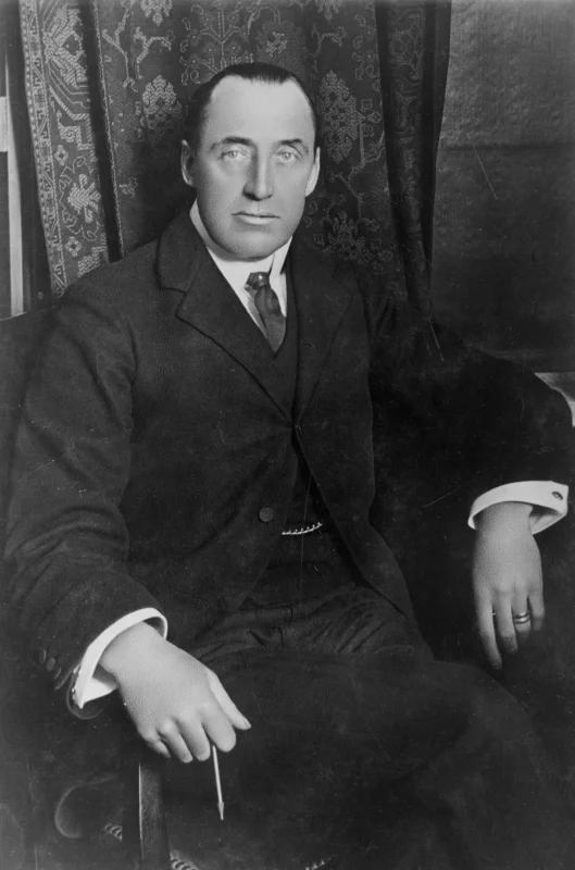 Edward Carson — Imagen principal