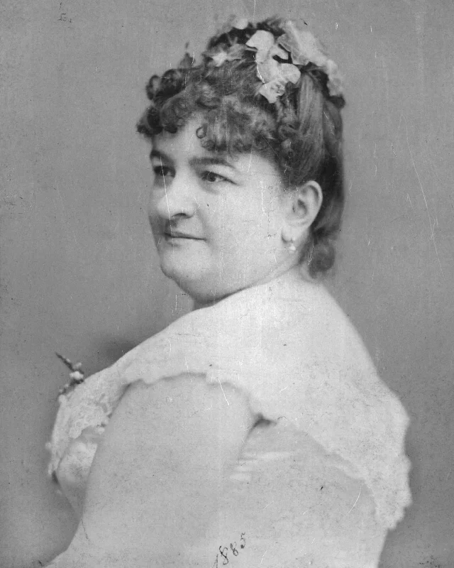 Emilia Pardo Bazán — Imagen principal