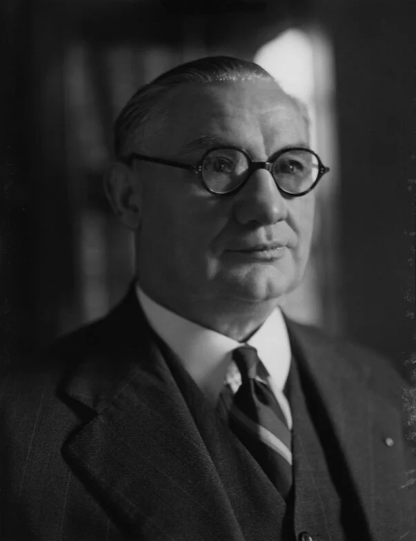 Ernest Bevin — Imagen principal
