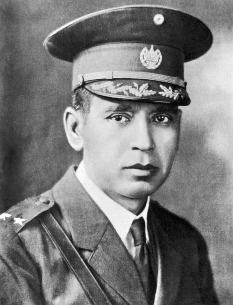 Maximiliano Hernández Martínez — Imagen principal