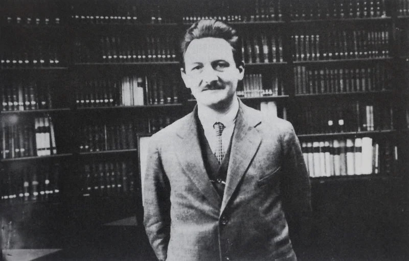 Fritz Saxl — Imagen principal