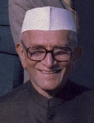 Morarji Desai — Imagen principal