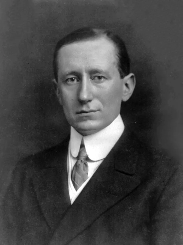 Guillermo Marconi — Imagen principal