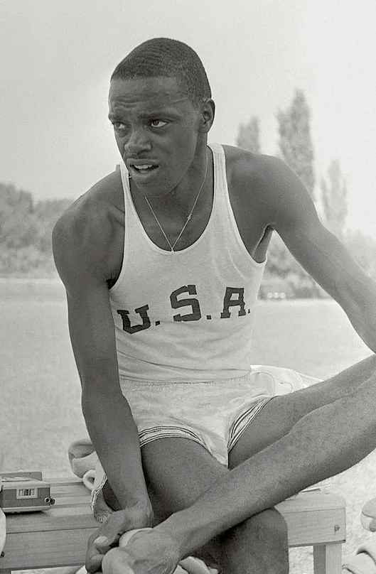 Ralph Boston — Imagen principal