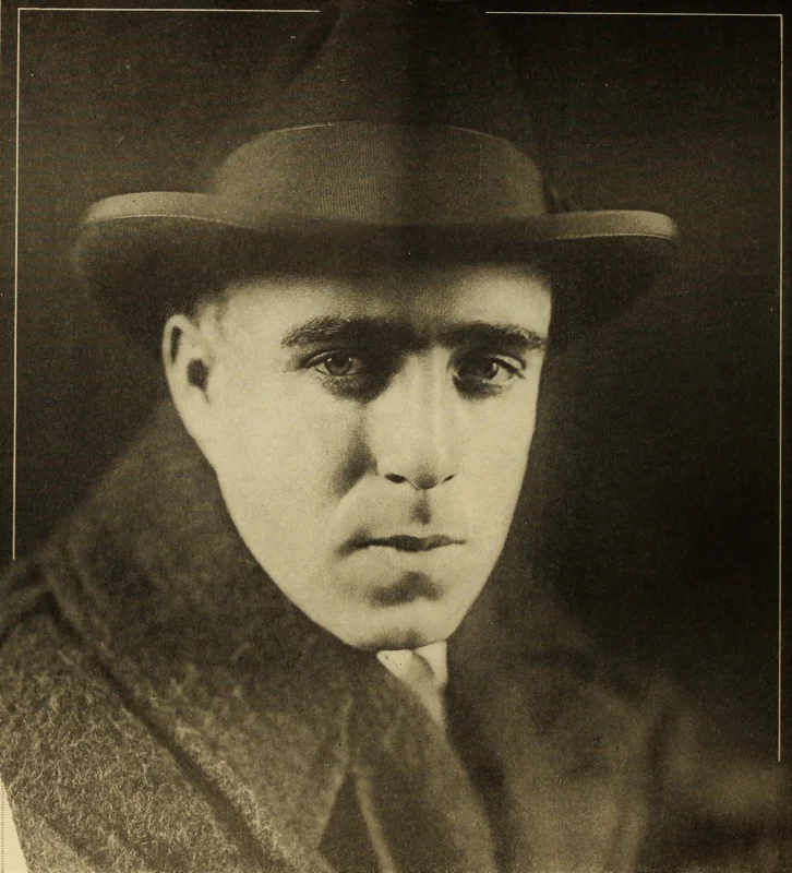 Raoul Walsh — Imagen principal