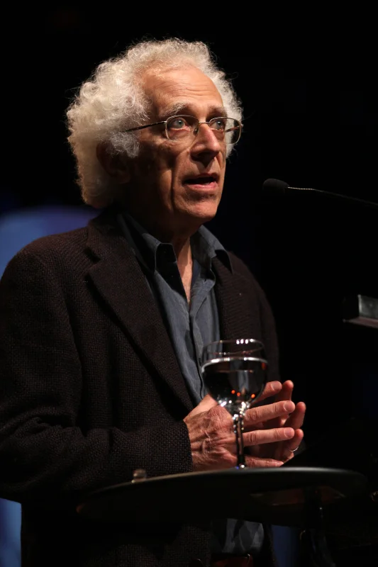 Tzvetan Todorov — Imagen principal