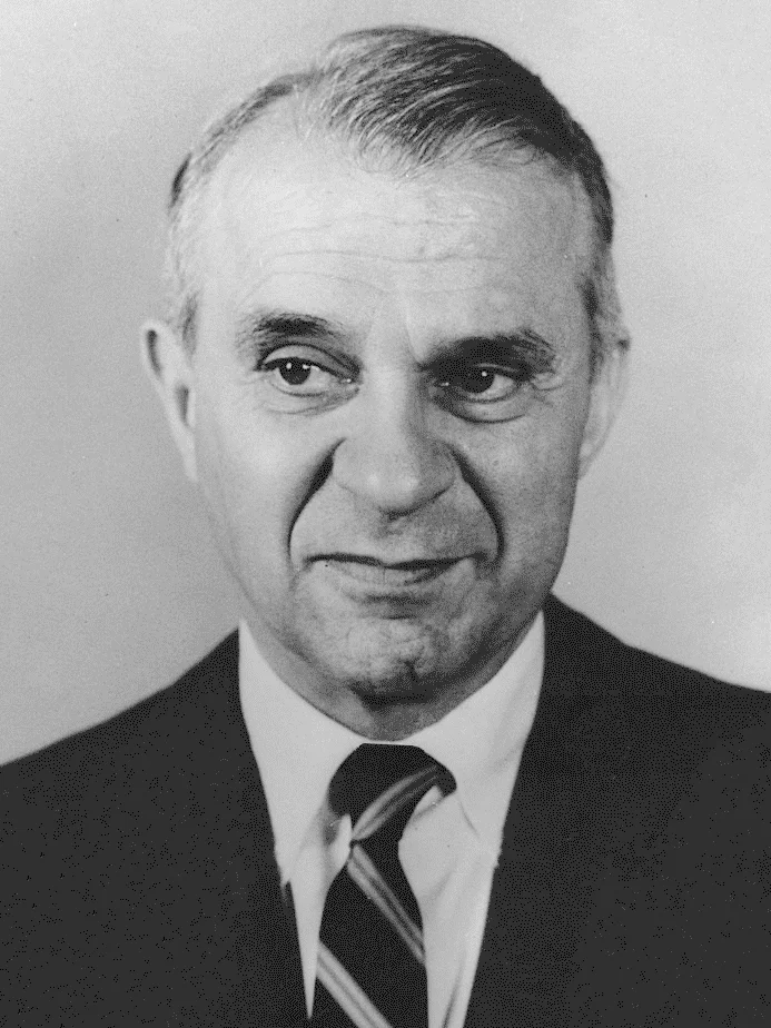 Wassily Leontief — Imagen principal