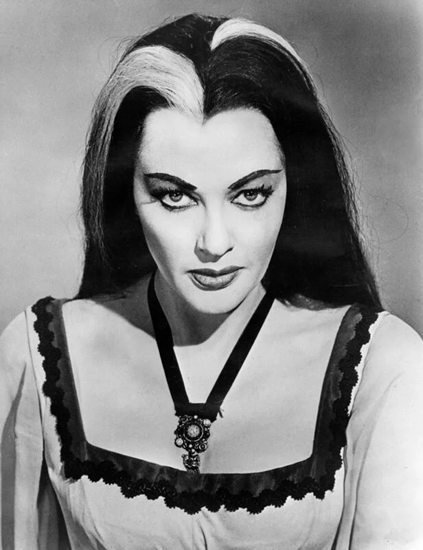 Yvonne De Carlo — Imagen principal