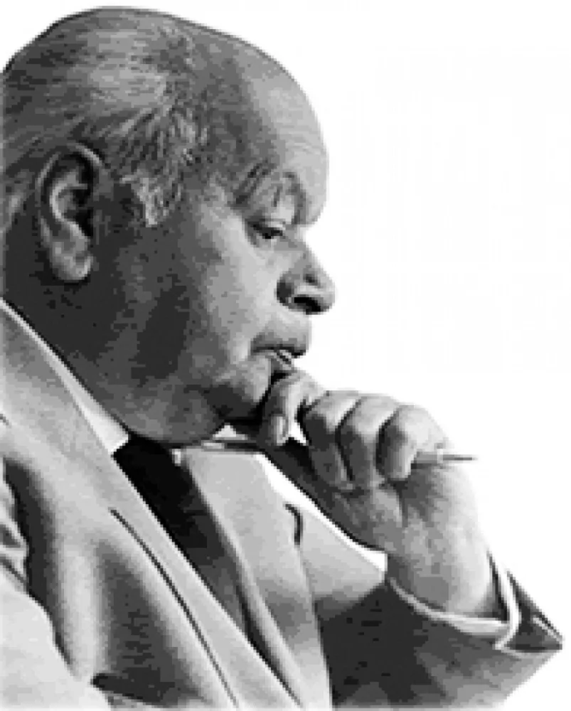 Eduardo Carranza — Imagen principal