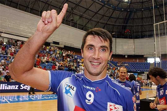 Mateo Garralda — Imagen principal