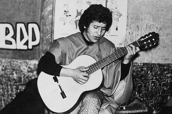 Víctor Jara — Imagen alternativa