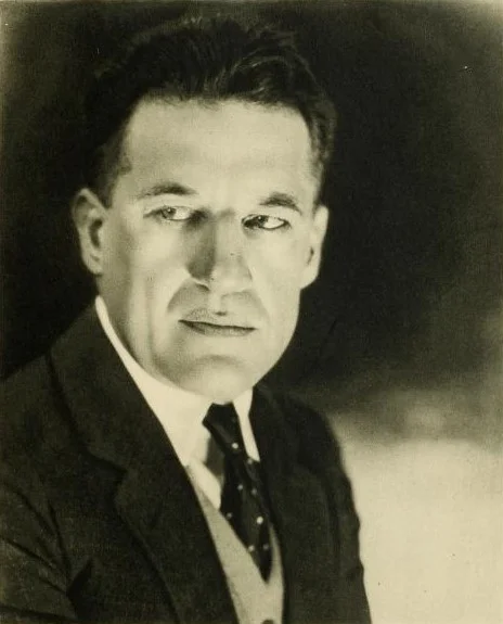 Walter Long — Imagen principal