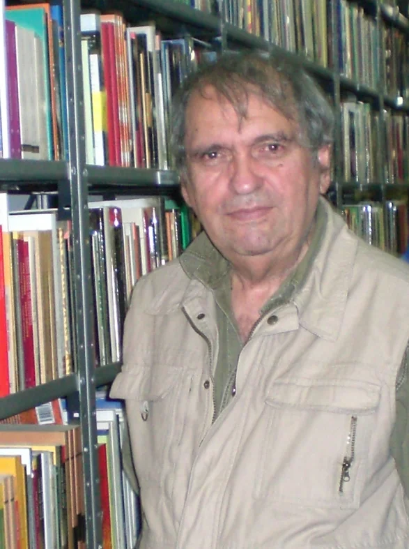 Rafael Cadenas — Imagen principal