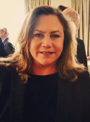 Kathleen Turner — Imagen principal