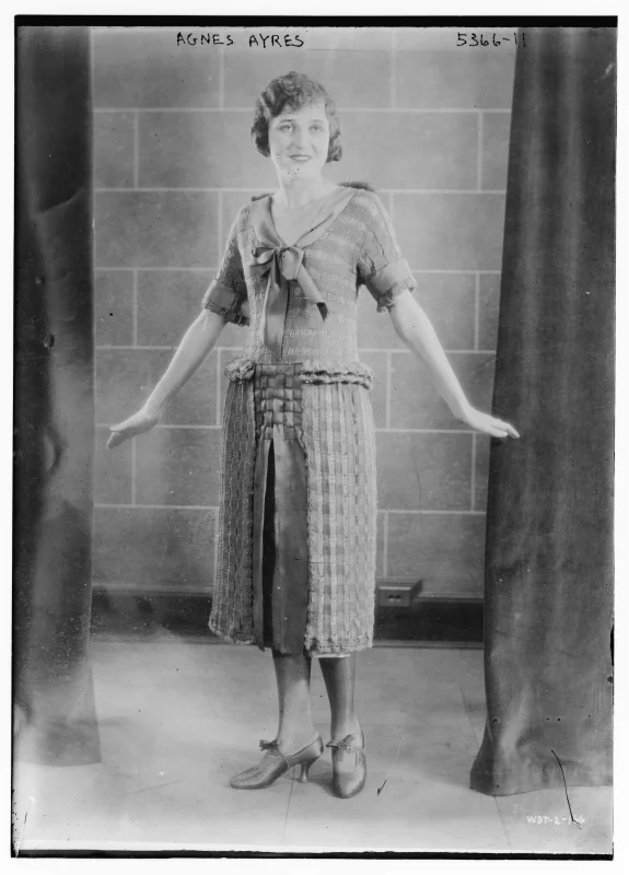 Agnes Ayres — Imagen principal