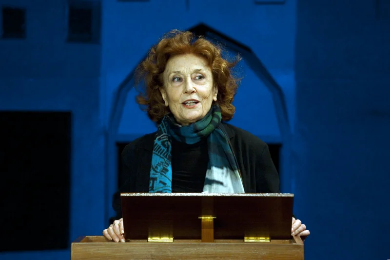 Julia Gutiérrez Caba — Imagen principal