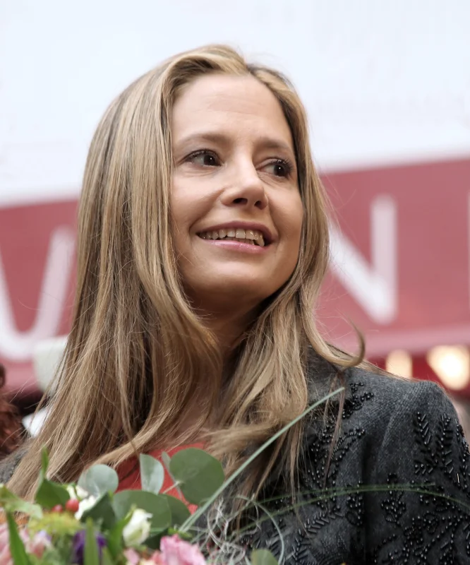 Mira Sorvino — Imagen principal