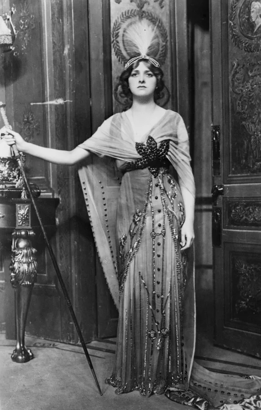 Gladys Cooper — Imagen principal