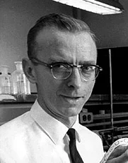 Robert W. Holley — Imagen principal
