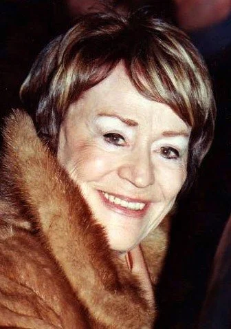 Annie Girardot — Imagen principal