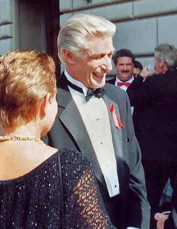 Richard Mulligan — Imagen principal
